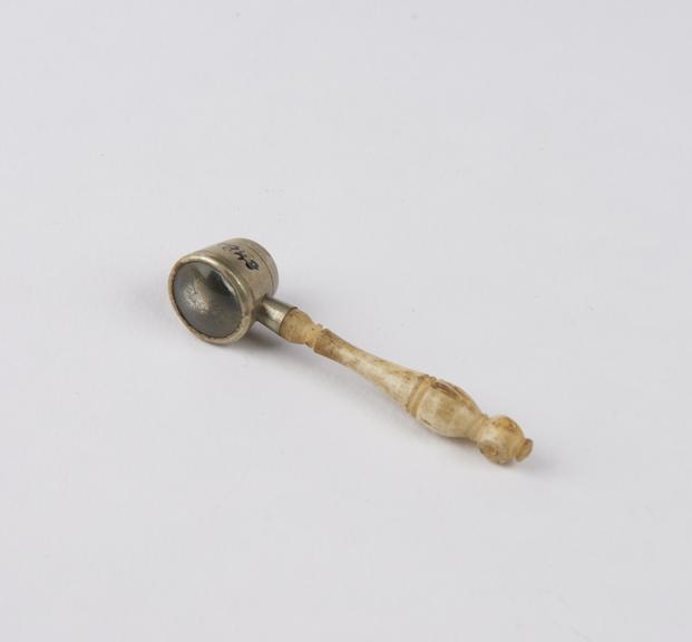 Hand lens, with bone handle, English, late 19th century