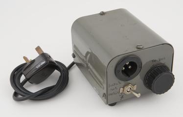 Adaptor for light source of prior inverted microscope
