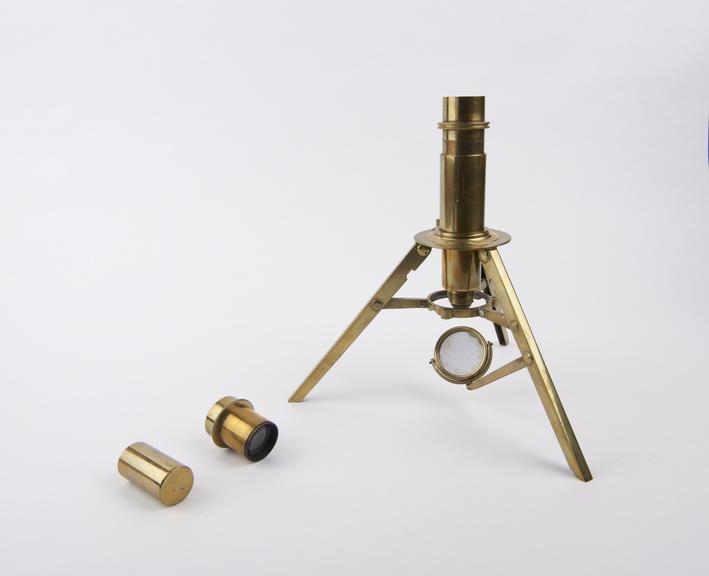 Portable microscope, possibly by Harris, English