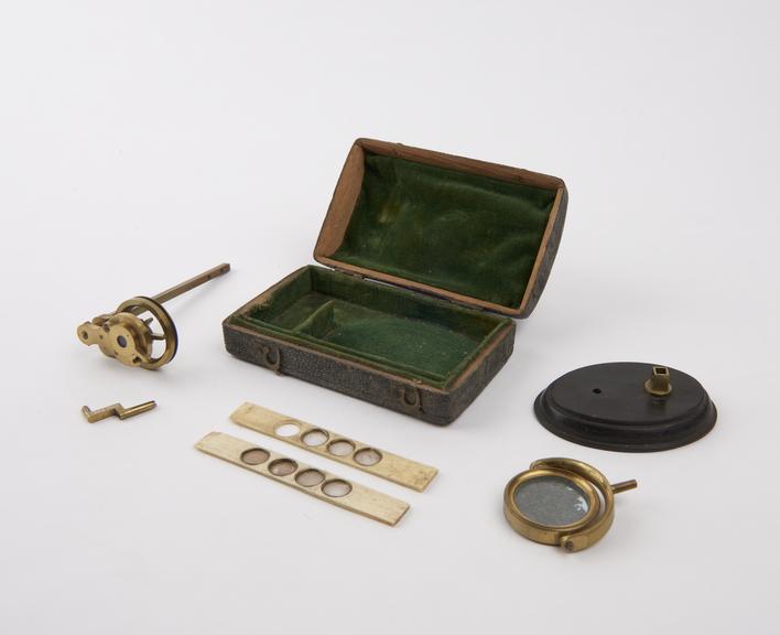 Unsigned Jones botanic Microscope in case, English