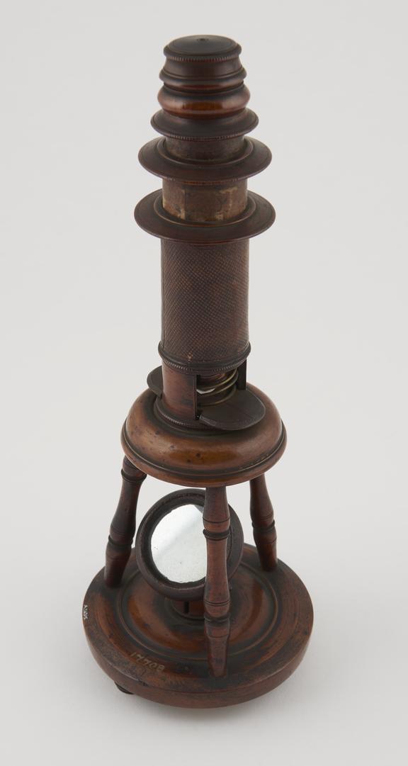 Nuremburg Culpeper microscope with iM' in oval branded on base