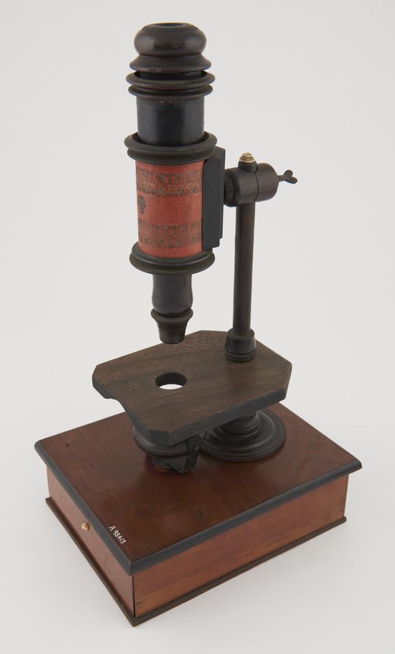 Nuremburg microscope with boxfoot