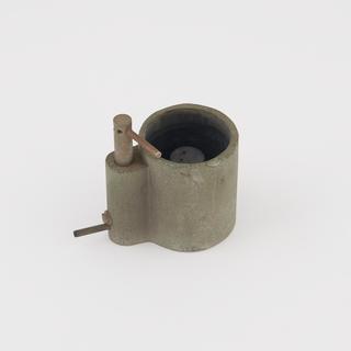 Spool holder