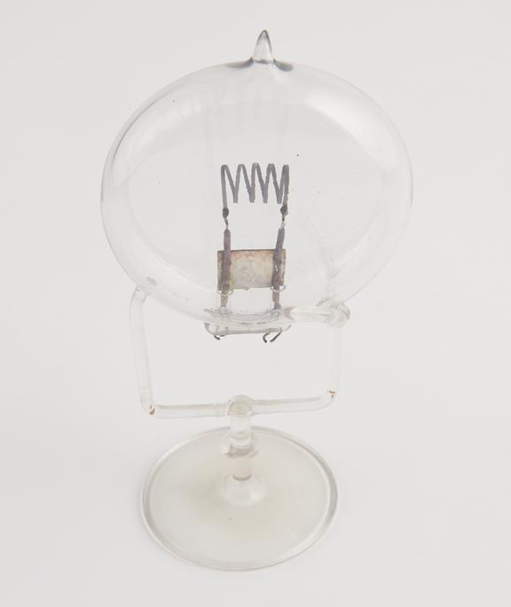 Historical incandescent electric lamp