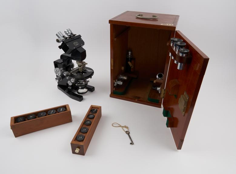 Kypselos' binocular microscope stand by James Swift & Son