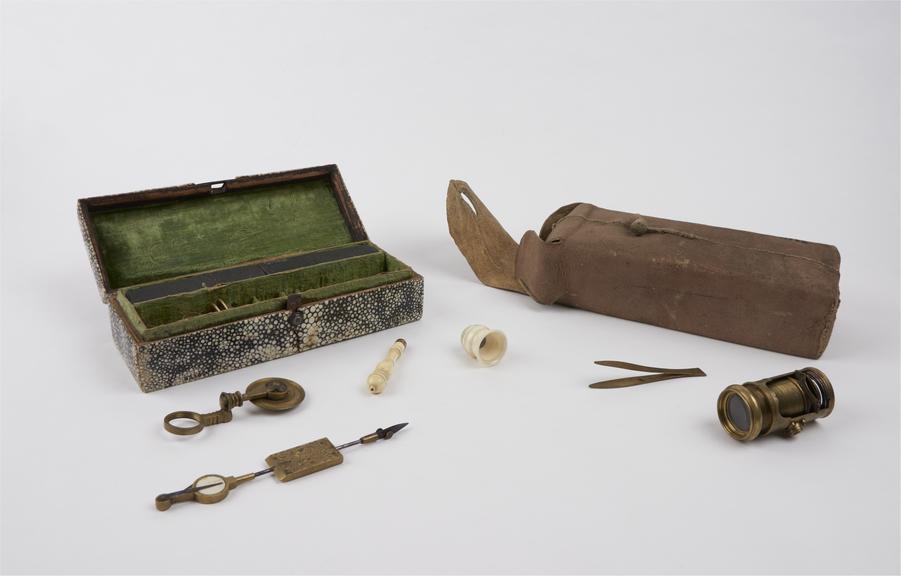 Screwbarrel microscope in shagreen case, by Edmund Culpeper