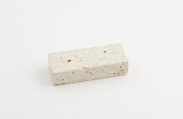 Specimen of refractory material