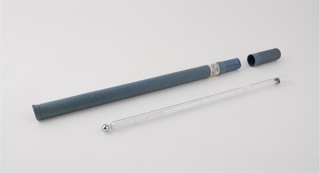Sheathed mercury-in-glass maximum fahrenheit thermometer Mk II