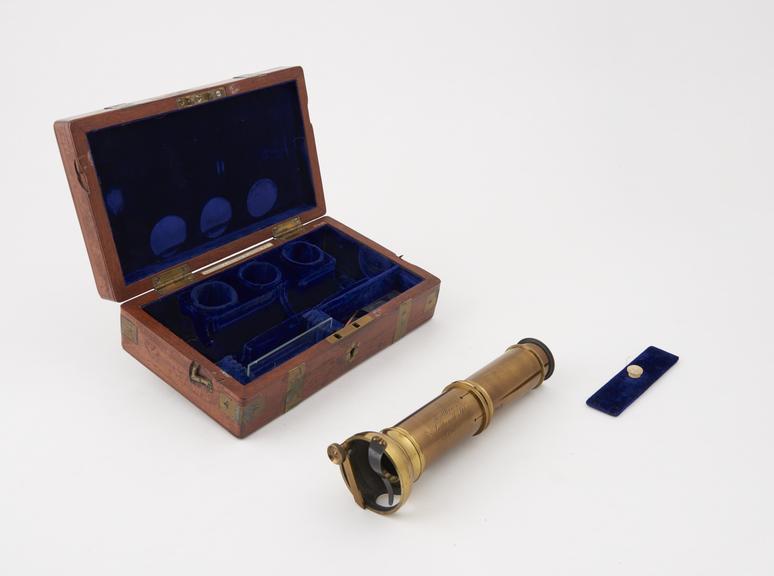 Beale type demonstration microscope by Matthews