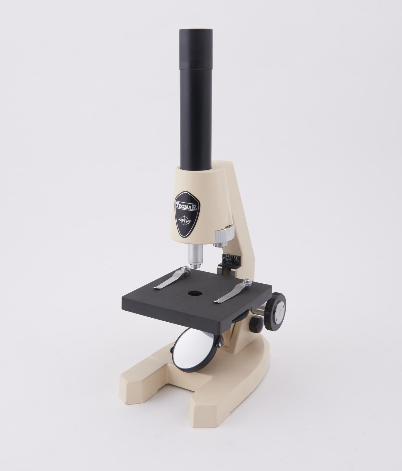 Monocular student microscope | Science Museum Group Collection