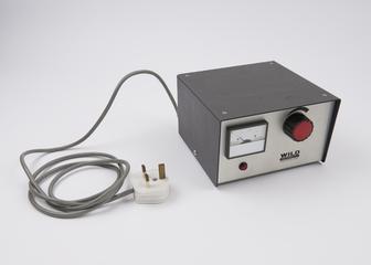 Microscope lamp, with power pack