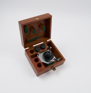 Additional condenser assembly for Vickers 'Patholux' microscope