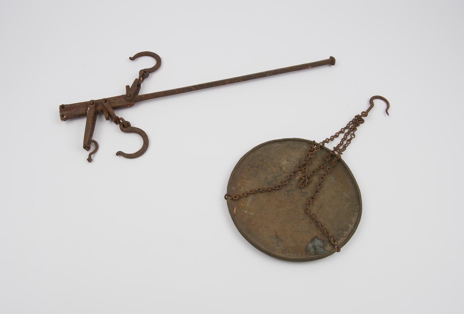 Balancing Scale Visual Balancing scale | Science Museum Group Collection