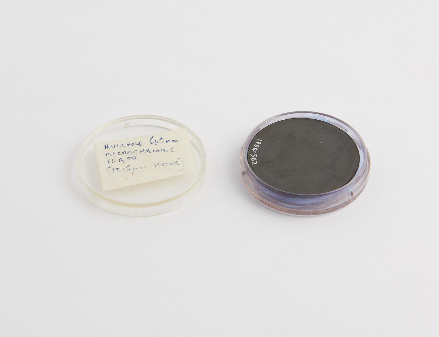 Charge-coupled device chip by RCA | Science Museum Group Collection