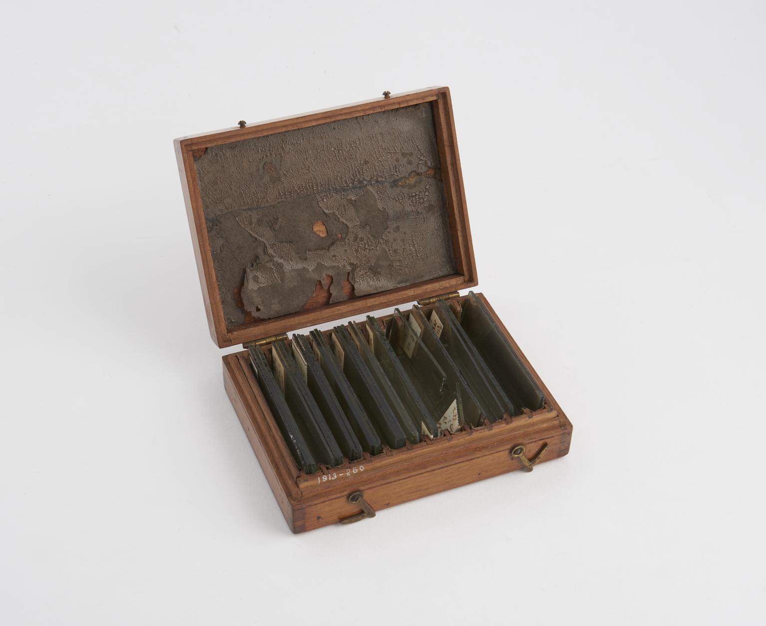 box of glass negatives by Sir William Huggins | Science Museum Group ...