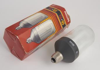 Compact fluorescent lamp