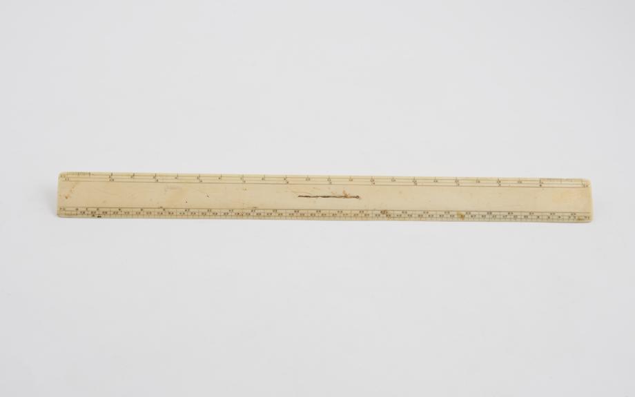 Ivory plotting scale of type known as single scale, open divided