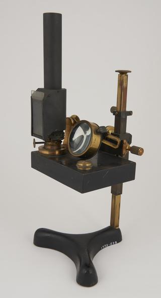 Microscope illuminator