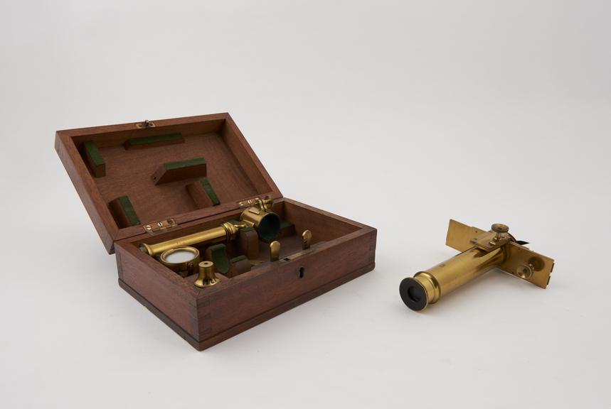 Micrometer microscope by Dollond (for measuring woollen