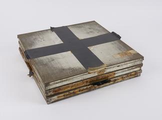 'Emidisc' blank discs for portable disc recorder, model 2300H by HMV