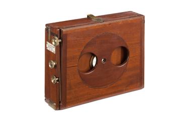 Chapman 'British' camera made