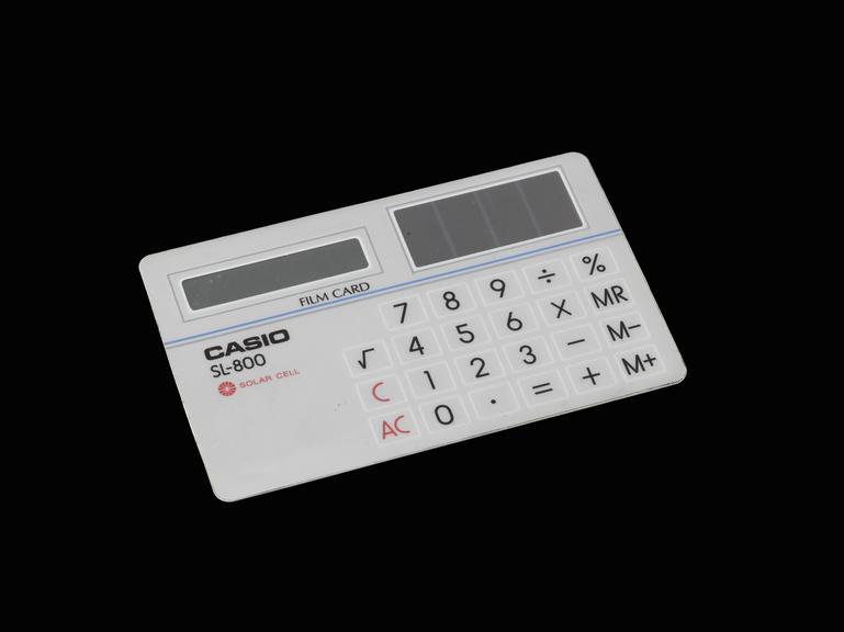 世界最薄 1983年4月 CASIO FILM CARD 電卓 SL-800 DATAMATH