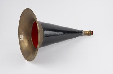 Gramophone horn