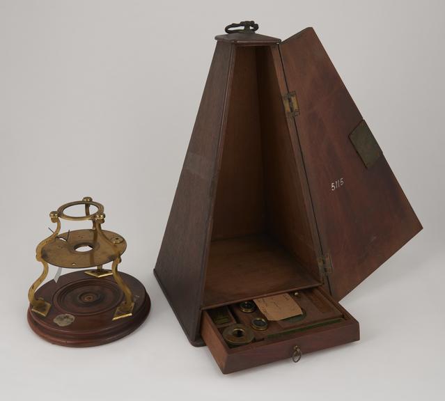 Culpeper type stand in pyramid case