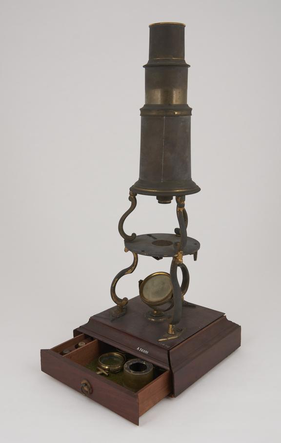 Boxfoot Culpeper microscope by Lincoln, London, circa 1820