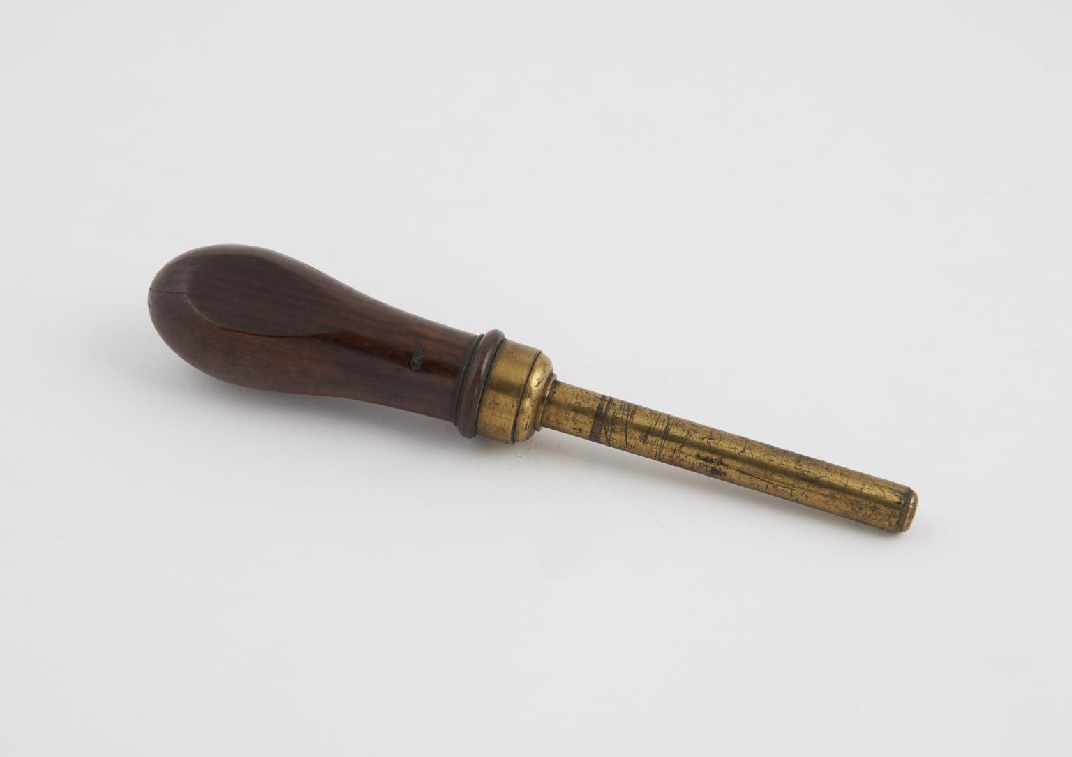 Pump key