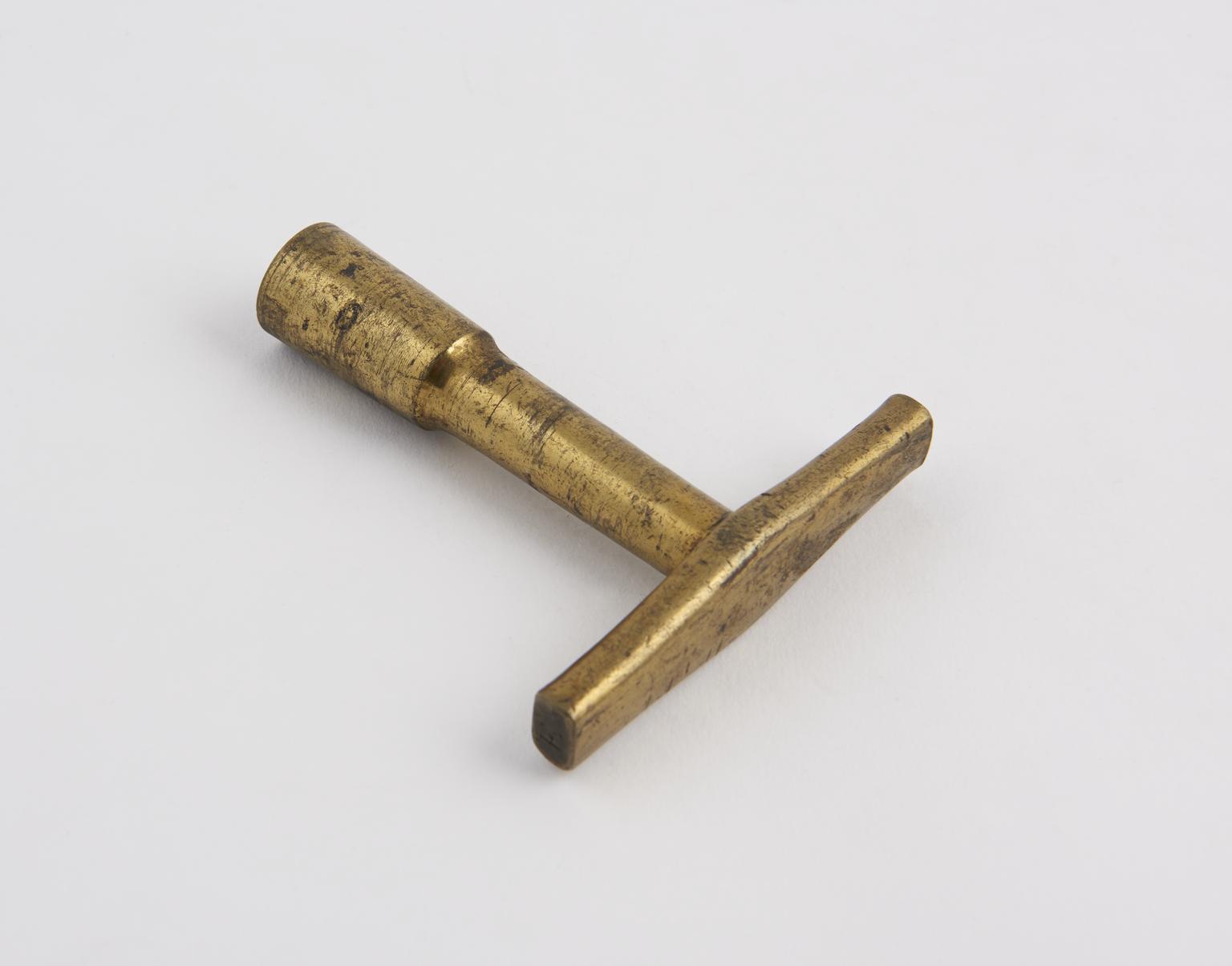 Pump key