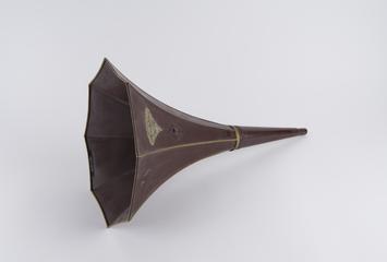 Horn for Edison 'Fireside' phonograph, c.1909