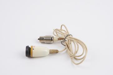Telephone pick-up