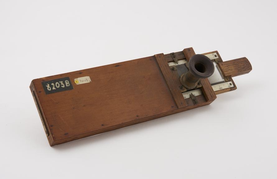 Gold visibility meter MK IA, designed circa 1942