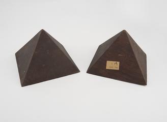 Box for a Regular Skeletal Tetrahedron.