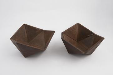 Box for a Regular Skeletal Icosahedron.