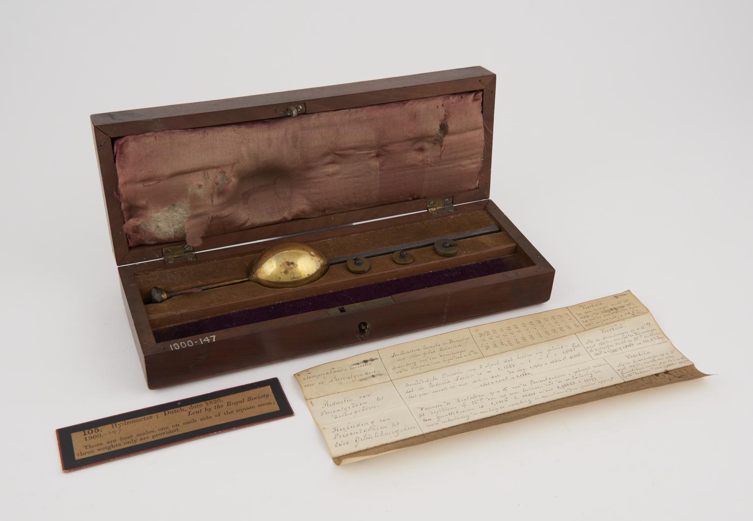 Hydrometer in case with weights | Science Museum Group Collection