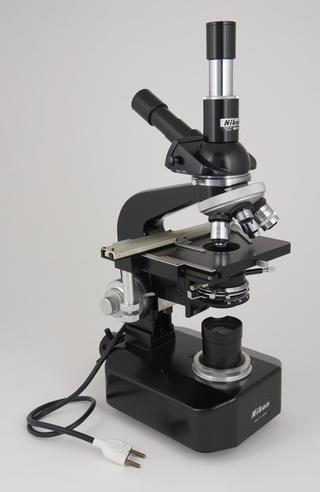 Microscope, 'Nikon L-Ke', with binocular eyepiece