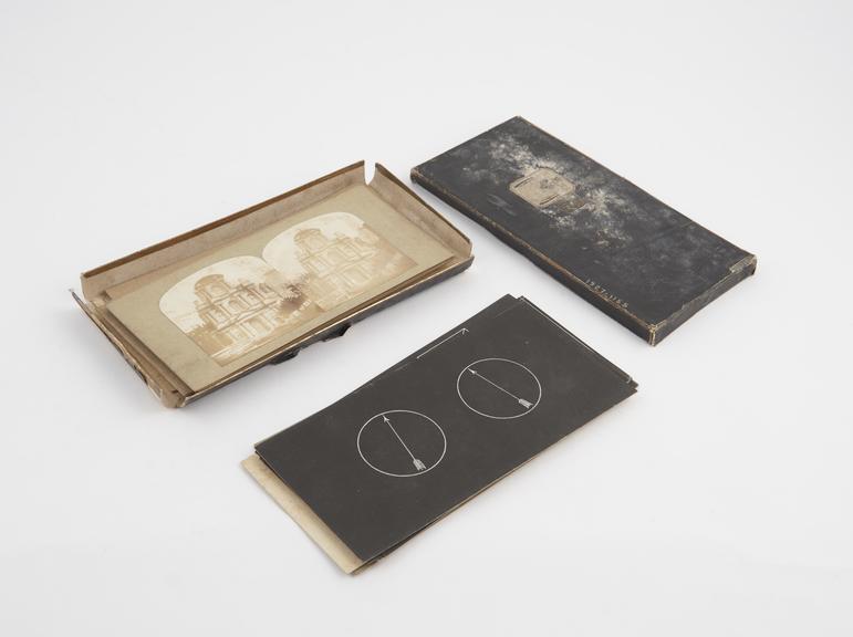 Stereoscopic photographs and designs in box