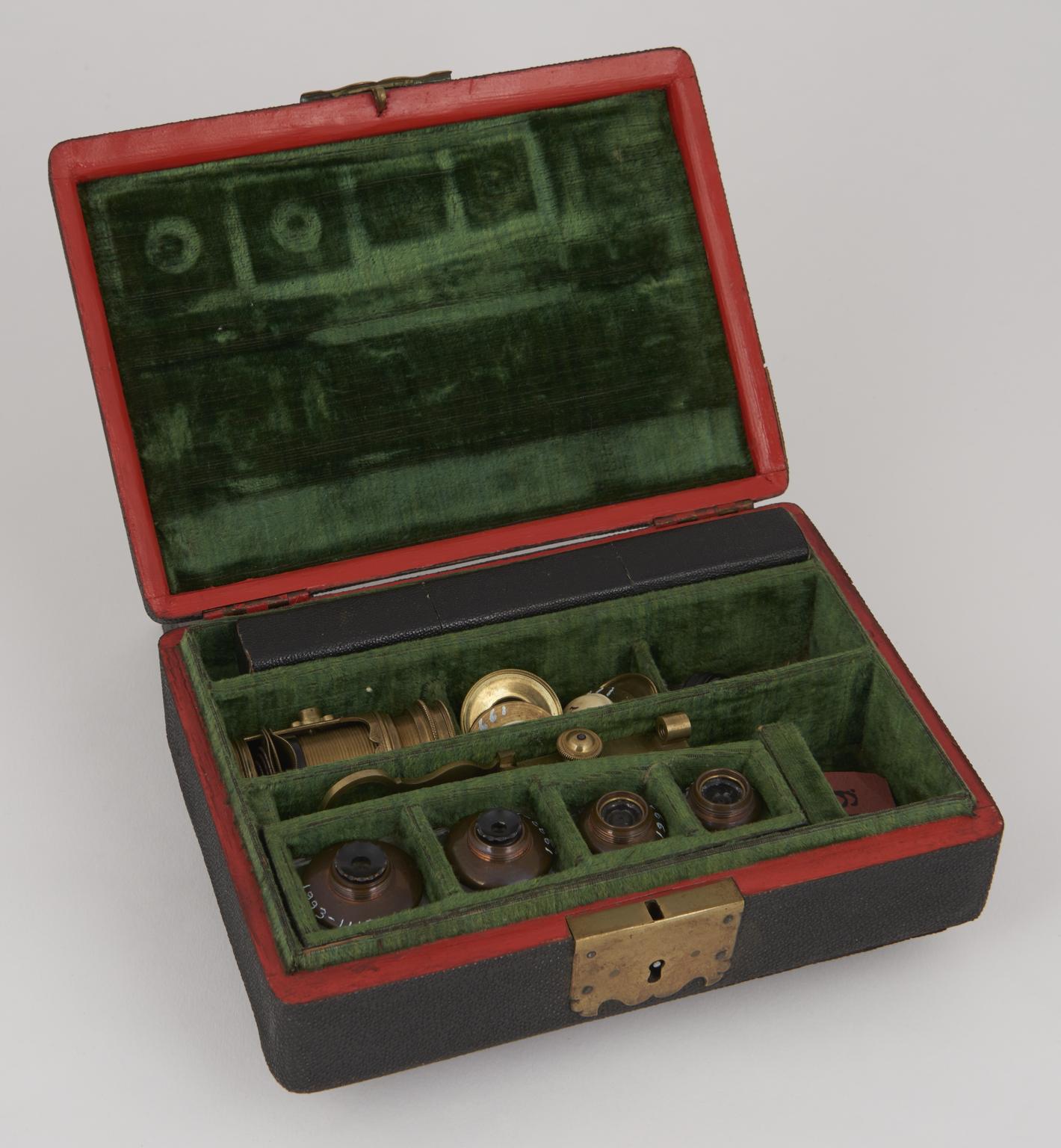Microscope (c.1750) | Science Museum Group Collection