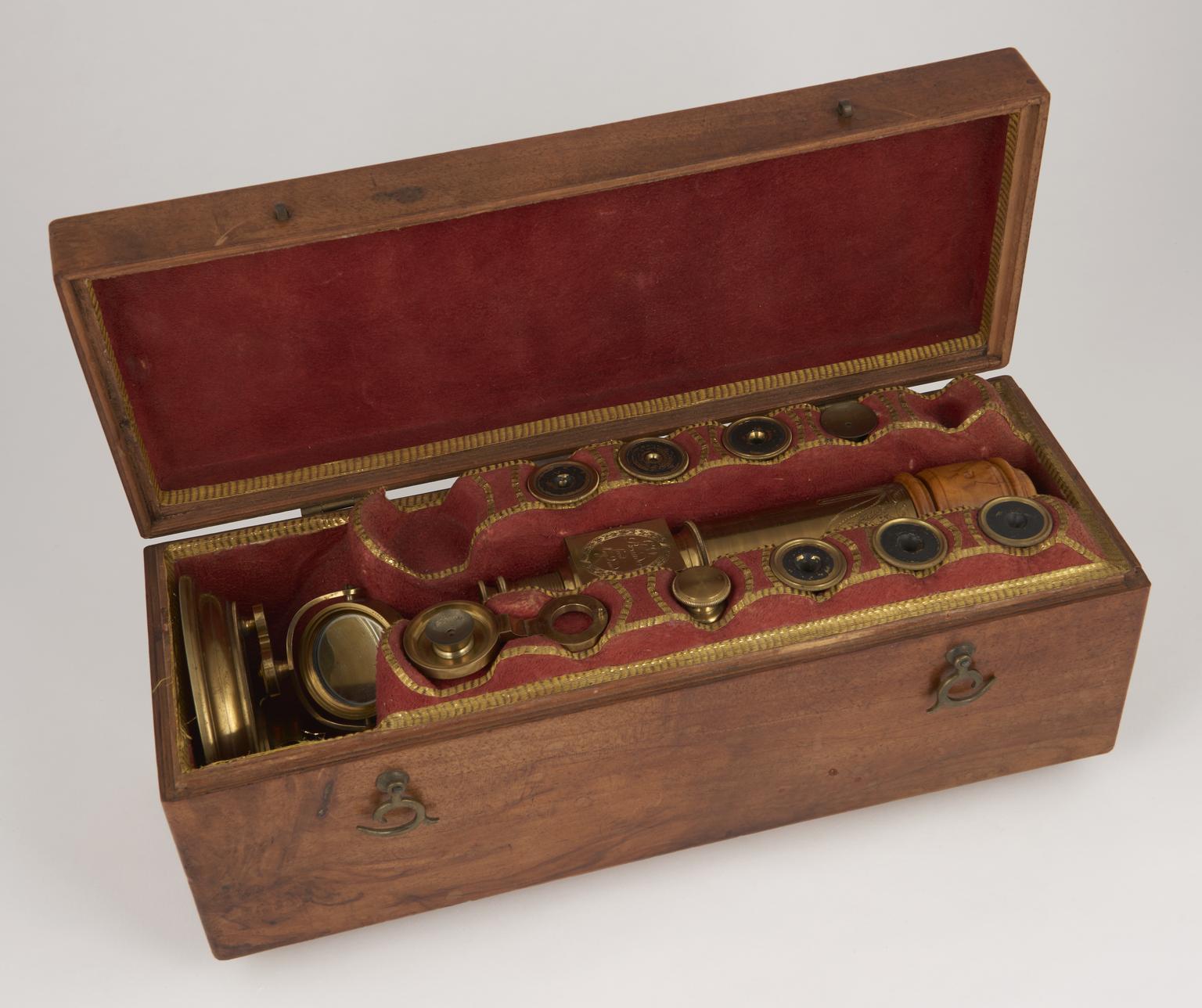 Microscope showing development from screwbarrel form | Science Museum ...