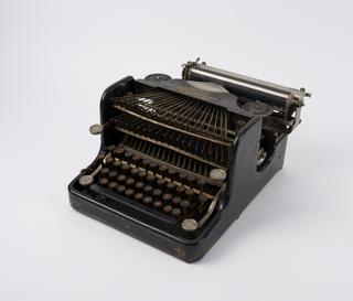 Granville automatic typewriter made by Taylor Typewriting Company