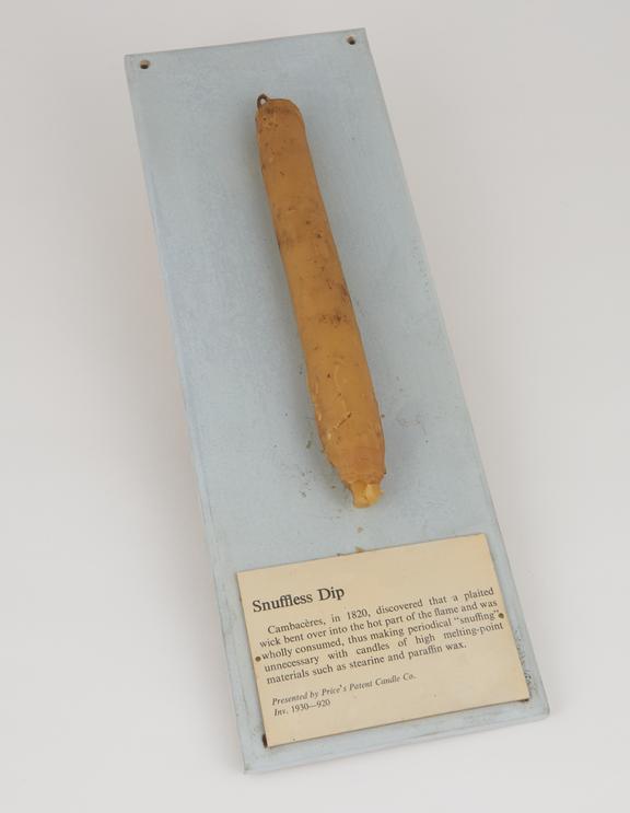 One of two Snuffless Dips
