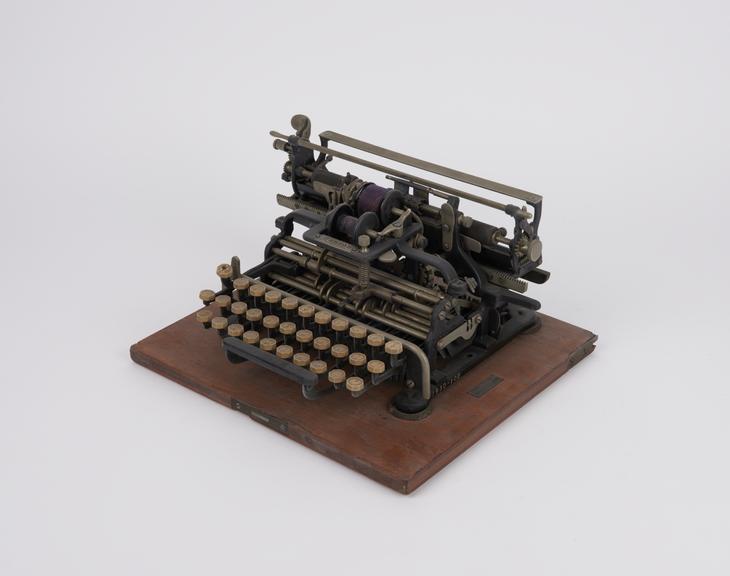 Munson typewriter, c.1889