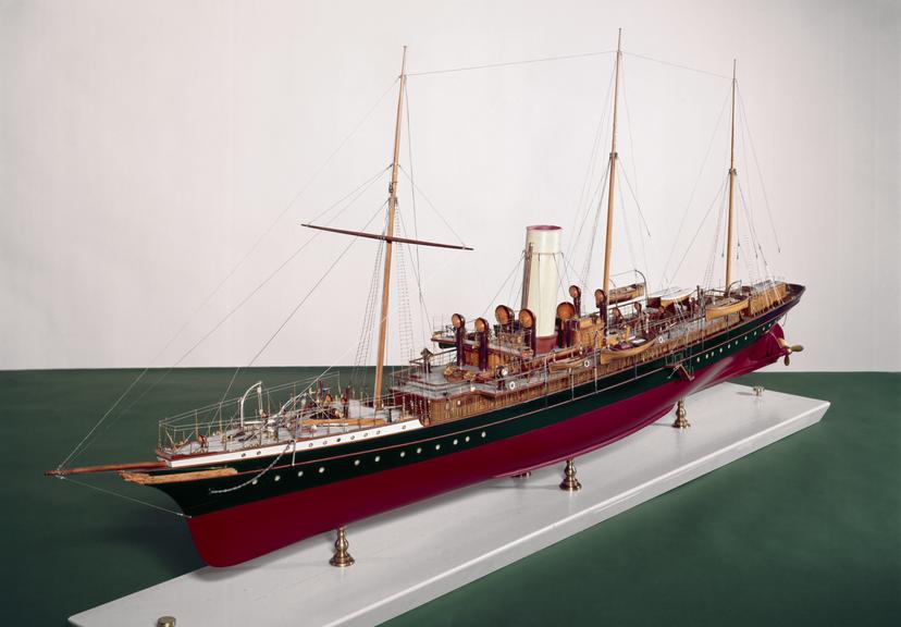 Model of steam yacht 'Giralda' | Science Museum Group Collection