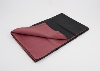 Red and black textile focusing cloth, for Quartz spectrograph (E.31)