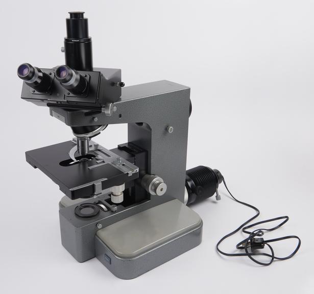 Orthoplan interference microscope, trinocular