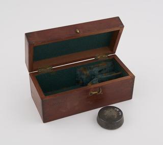 Fitted mahogany box, for density bottle, with counterweight