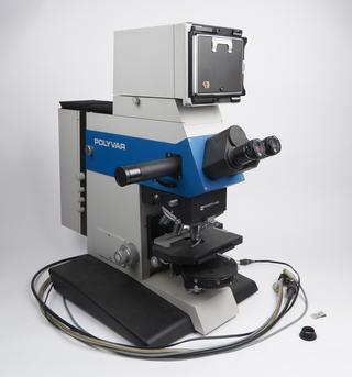 Reichert `Polyvar' microscope outfit