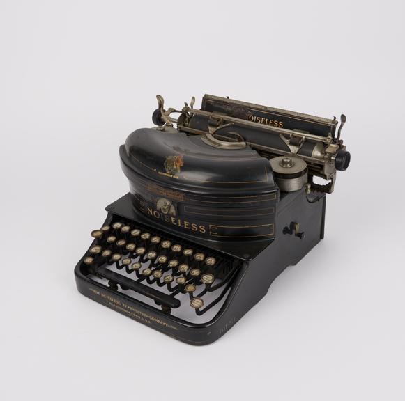 Early noiseless typewriter No.492 (Noiseless Typewriter Co